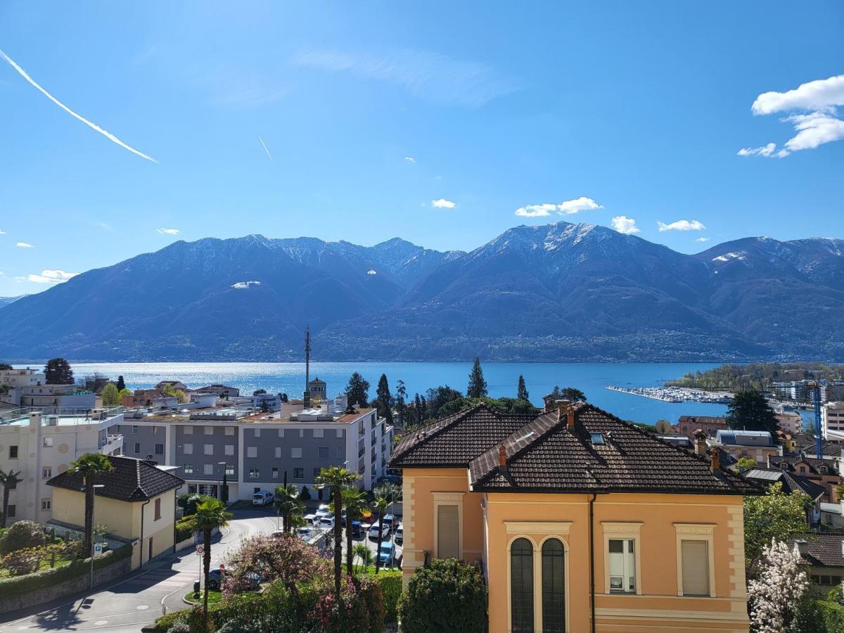 Ferienwohnung Montana Lago ロカルノ エクステリア 写真