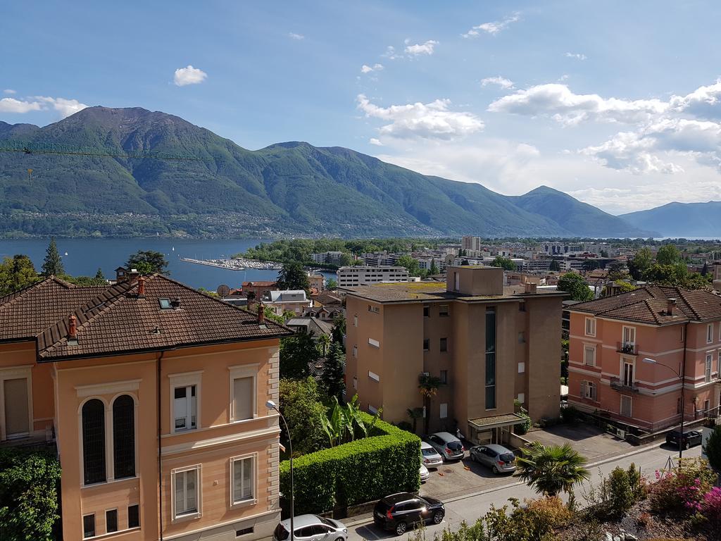 Ferienwohnung Montana Lago ロカルノ エクステリア 写真